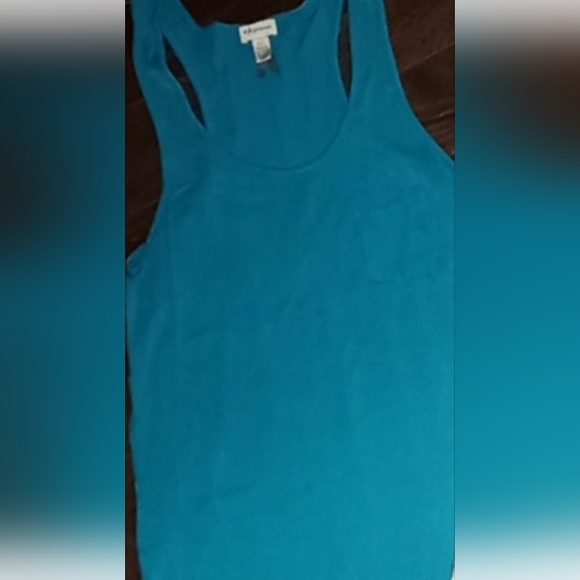 5/25$ Dynamite top - Picture 2 of 3